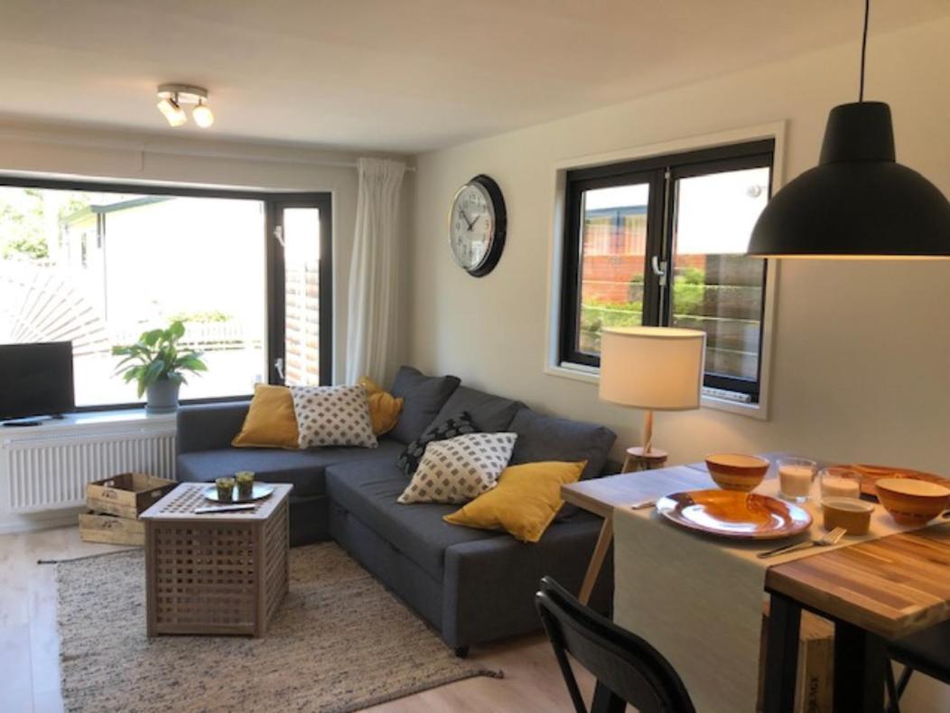 Heerlijk Vakantiehuisje In プッテン エクステリア 写真